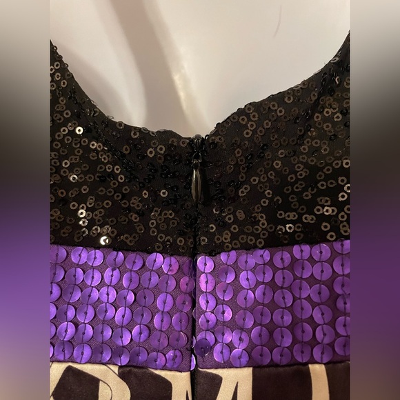 Kathryn Conover Cocktail Dress SZ 2 Black White Purple Sequin Satin Fit & Flare - Picture 5 of 7
